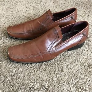 Guess "Gmboris" Men's Tan Loafers